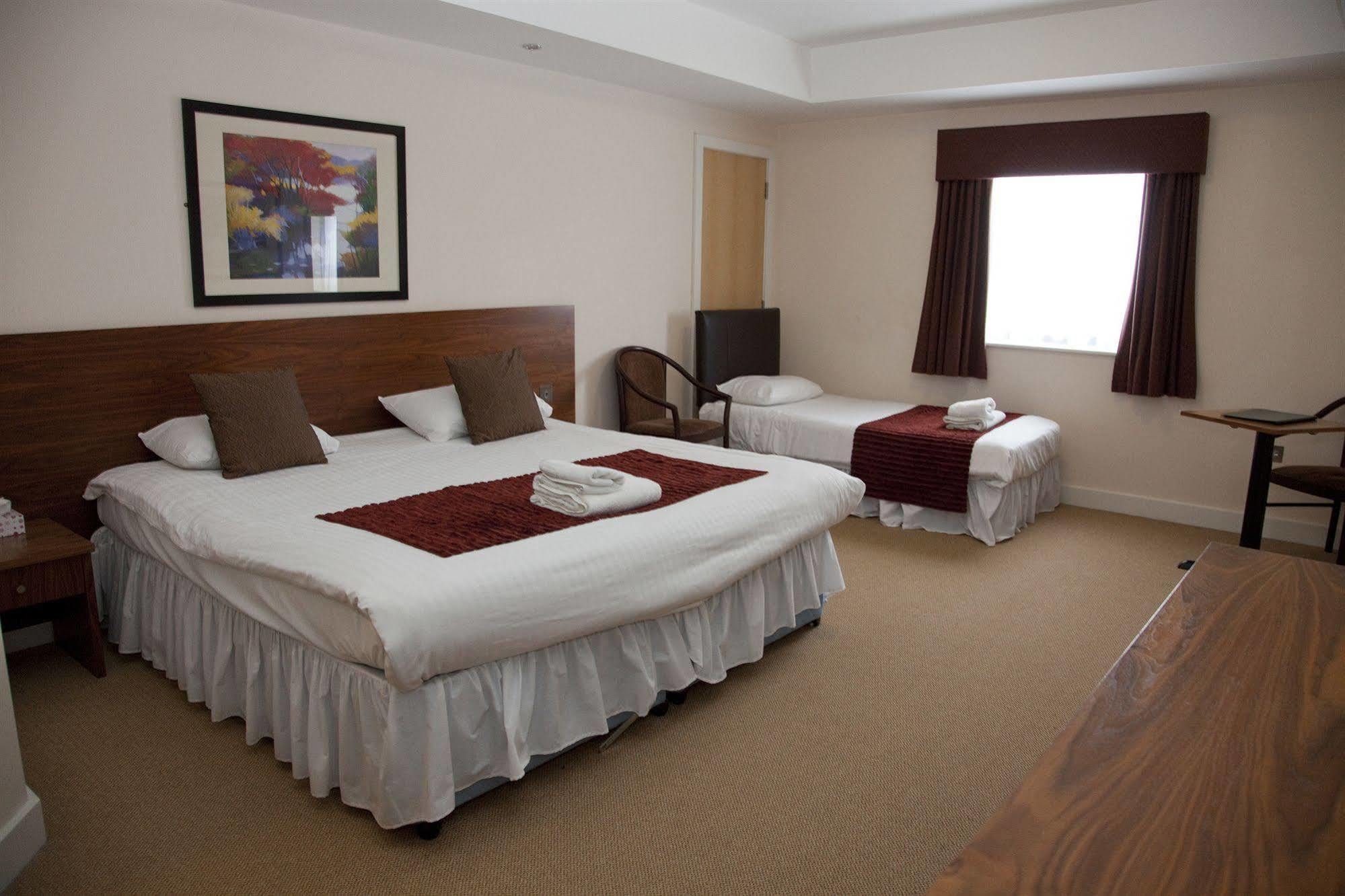 West 3* Boston